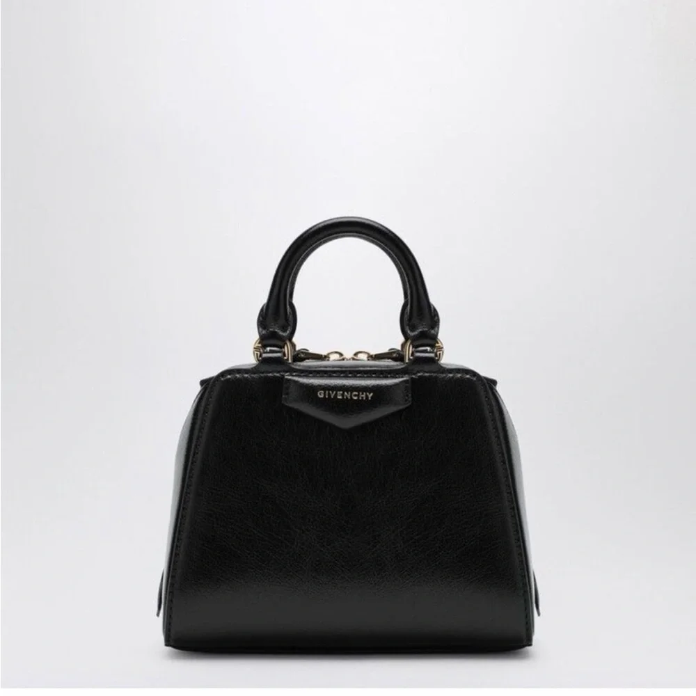 New Givenchy Women's Black Antigona Cube Nano Bag